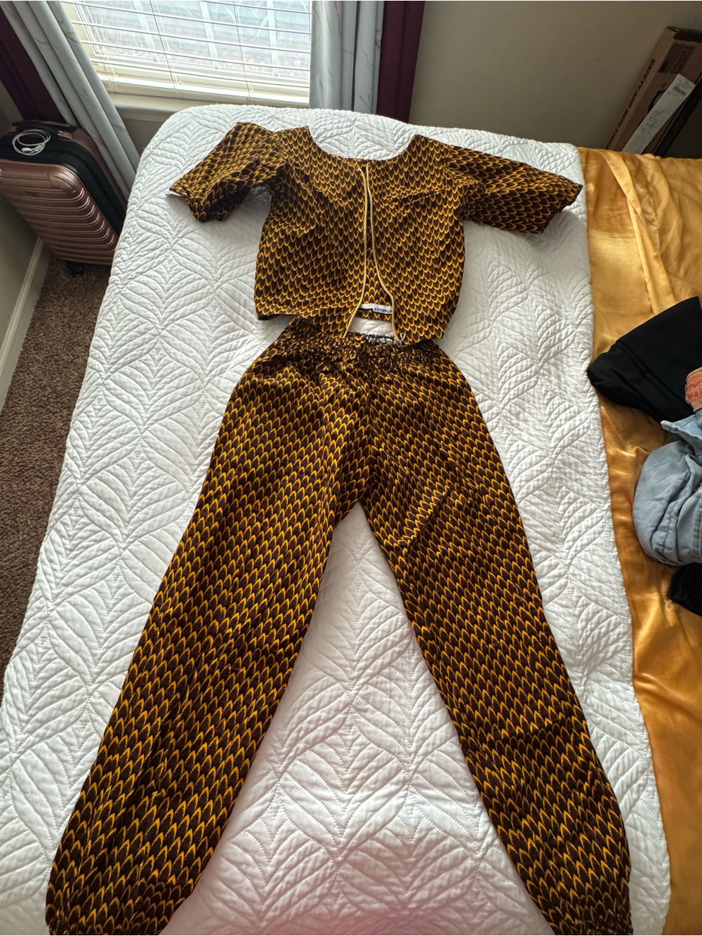 Stylish Brown & Gold Print Jogger Set - Women's Two-Piece
